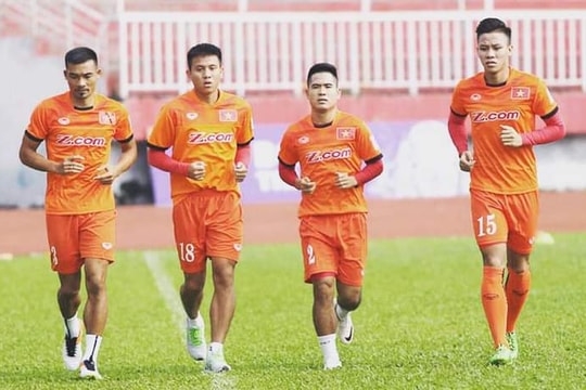 Cựu hậu vệ SLNA Âu Văn Hoàn chia sẻ về quyết định chia tay sân cỏ