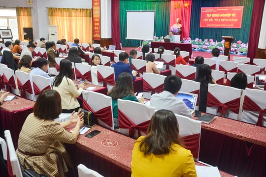 Nâng cao nghiệp vụ công tác tuyên truyền về xây dựng Đảng ở Nghệ An