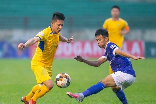 Hấp dẫn và căng thẳng mùa V.League 2020