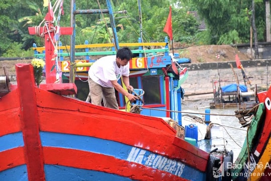 Nghệ An ra công điện khẩn về việc tập trung ứng phó khẩn cấp với bão số 13