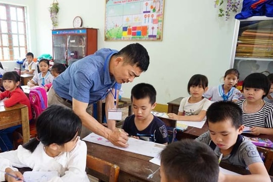 Giáo viên lại tiếp tục được hưởng phụ cấp thâm niên 