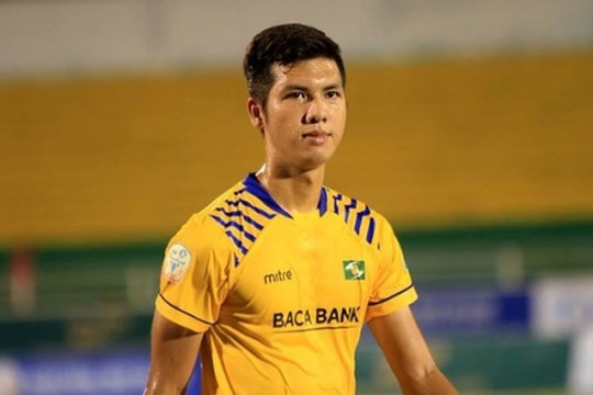 Tương lai nào đang chờ đợi cựu tiền đạo SLNA và U19 Việt Nam?