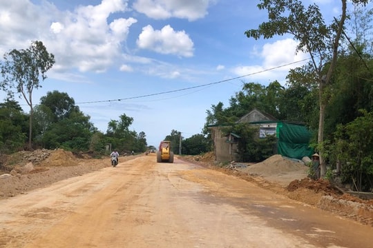 Cử tri TP Vinh phản ánh chính sách đền bù giải phóng mặt bằng còn nhiều bất cập