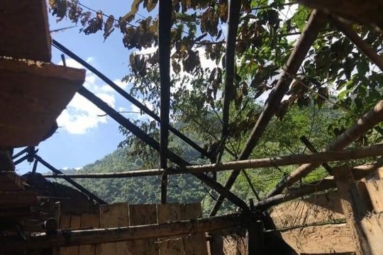 Đi rẫy quên tắt bếp, lửa thiêu rụi nhà