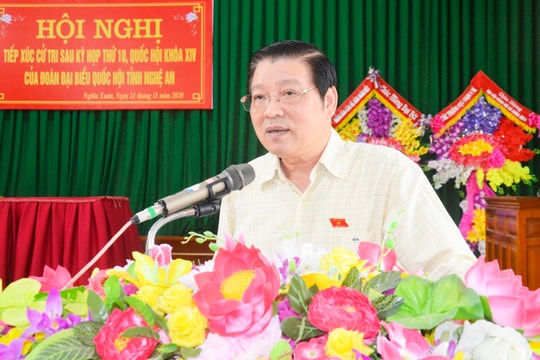 Bí thư Trung ương Đảng Phan Đình Trạc: Phải hỗ trợ, tạo thuận lợi cho bà con cấp đổi giấy chứng nhận quyền sử dụng đất