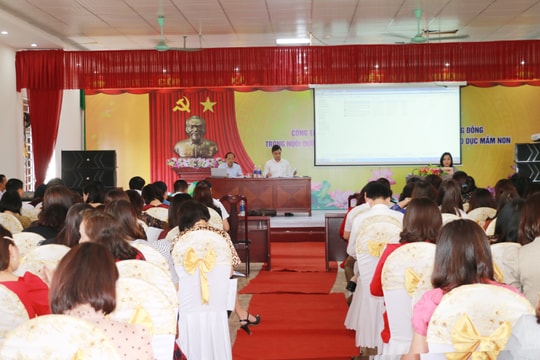 Phụ huynh Nghệ An cùng chung tay tổ chức bán trú, xây dựng trường cho trẻ