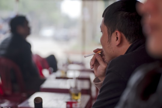 Thuốc lá gây bệnh từ đầu tới chân 