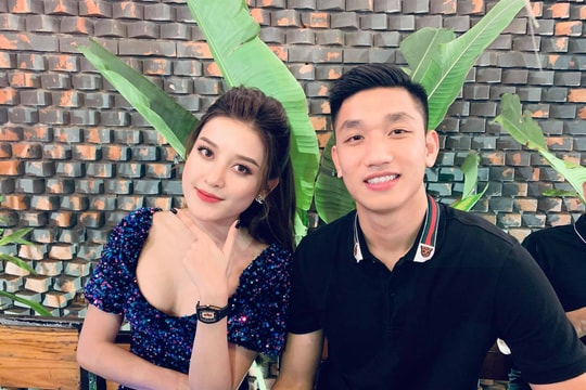 Á hậu Huyền My sinh nhật tuổi 25 thân mật bên tiền vệ Trọng Đại