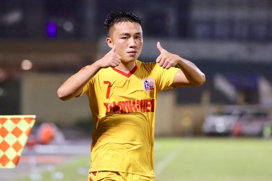 Tiền vệ U21 Sông Lam Nghệ An làm đội phó U22 Việt Nam 