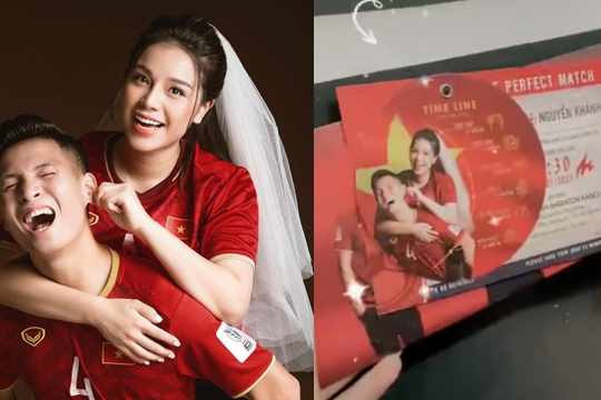 Trung vệ Bùi Tiến Dũng và 'hot gril' Khánh Linh tiết lộ thiệp cưới như...vé xem bóng đá!