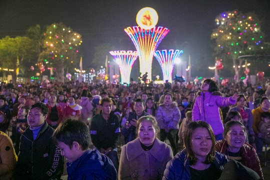 Các xứ đạo ở Nghệ An tưng bừng đón Giáng sinh