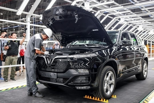 Không tiếp tục giảm phí trước bạ ôtô sản xuất trong nước