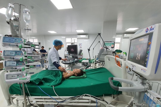 Nghệ An: Cấp cứu cháu bé gần 3 tuổi uống nhầm thuốc diệt chuột 