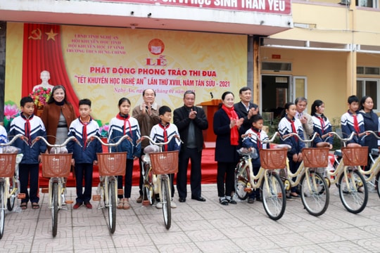 Nghệ An phát động Tết Khuyến học năm 2021