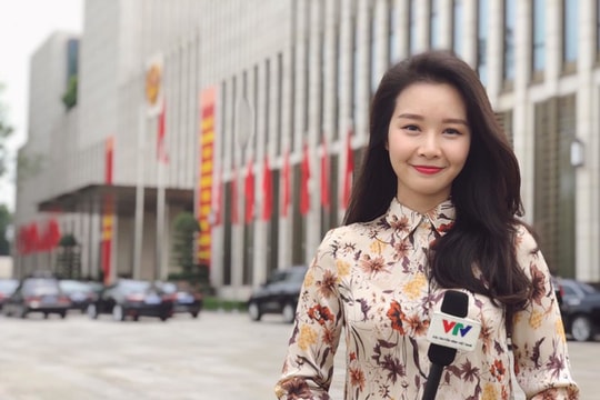 Biên tập viên VTV bị cắt sóng sau khi dẫn 3 tháng vì mặt quá trẻ