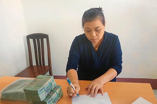 Trở thành bà trùm buôn bán tạng người xuyên quốc gia sau khi ghép thận