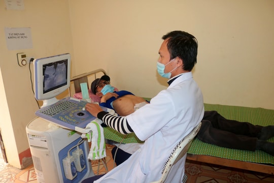 300 người dân ở Quỳ Hợp được khám bệnh, cấp thuốc miễn phí