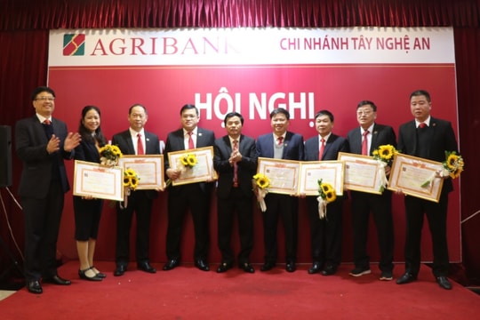 Agribank Tây Nghệ An triển khai nhiệm vụ kinh doanh năm 2021