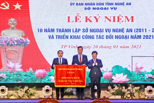 Chủ tịch UBND tỉnh: Nâng cao hiệu quả công tác đối ngoại, thu hút nhiều nhà đầu tư vào Nghệ An