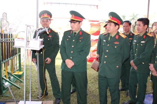 Hơn 400 sáng kiến tham gia hội thi cải tiến mô hình học cụ, trang thiết bị huấn luyện