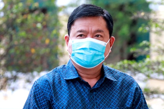 Ông Đinh La Thăng hầu tòa trong vụ án thứ tư