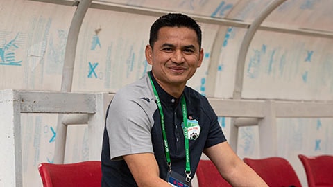 Báo Thái khen Kiatisuk hết lời sau chiến thắng ngược dòng trước SLNA