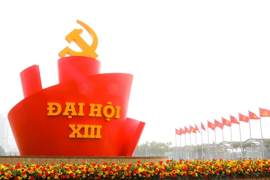 Ngày 25/1, Đại hội XIII của Đảng bắt đầu ngày làm việc đầu tiên