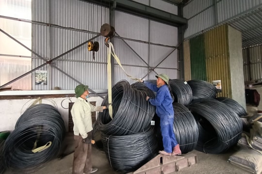 Giá thép xây dựng tại Nghệ An tăng vọt