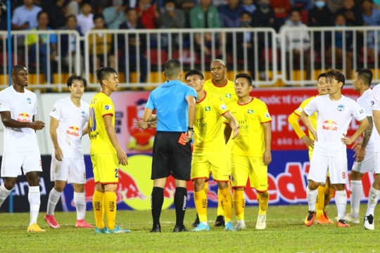 SLNA: Sa bàn, thủ lĩnh và các trụ cột