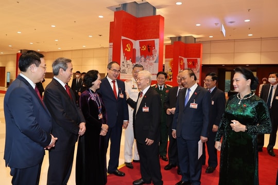 Trung ương thống nhất rất cao lựa chọn một số trường hợp 'đặc biệt' trình Đại hội XIII