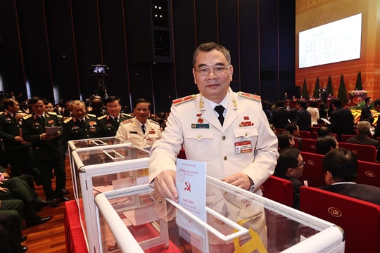 Đại hội XIII: Bỏ phiếu bầu Ban Chấp hành Trung ương Đảng khóa XIII