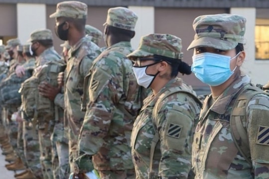 10.000 binh sĩ của Bộ Quốc phòng Mỹ chuẩn bị hỗ trợ tiêm chủng Covid-19