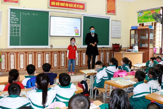  Nghệ An tạm dừng các hoạt động ngoài nhà trường, kể cả dạy thêm, học thêm 