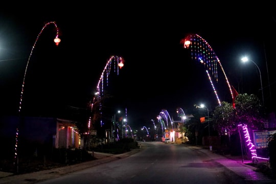 Lung linh những cung đường nêu đón Tết Tân Sửu ở Nghệ An