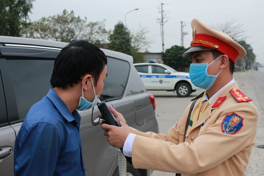 Nghệ An sẽ xử phạt nặng tài xế vi phạm nồng độ cồn dịp Tết