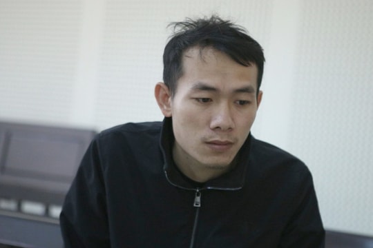 Lời ăn năn của 'bố trẻ' đưa người ra nước ngoài 'mùa Covid'