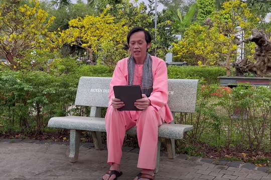 Danh hài Hoài Linh chúc Tết bà con 63 tỉnh, thành bằng thơ độc đáo