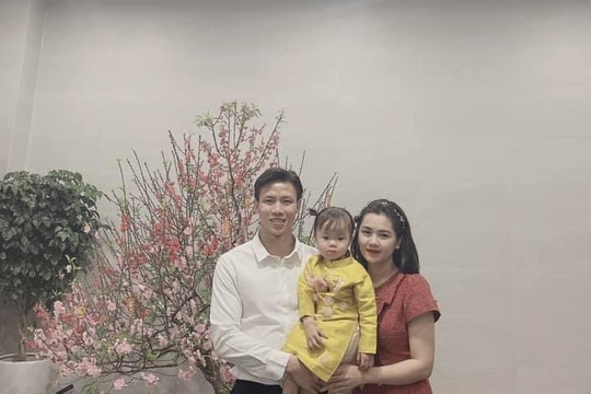 Dàn cầu thủ SLNA chúc mừng năm mới Tân Sửu 2021