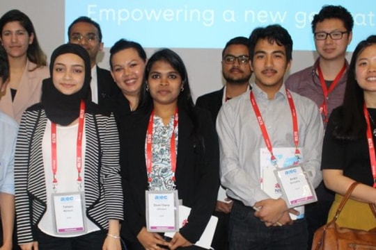 Australia cho phép một số sinh viên quốc tế nhập cảnh