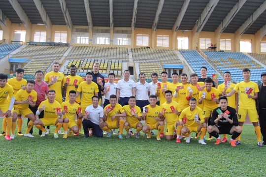 Sông Lam Nghệ An hội quân đầu năm mới Tân Sửu 2021