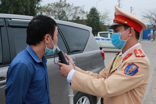 Nghệ An: 13 trường hợp vi phạm nồng độ cồn bị xử phạt trong 6 ngày nghỉ Tết