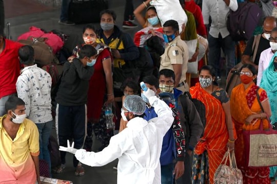 Thế giới tuần qua: Cảnh giác và ứng phó với những mối đe dọa