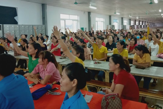 Nghệ An đổi mới công tác truyền thông, hướng tới quyền lợi người lao động