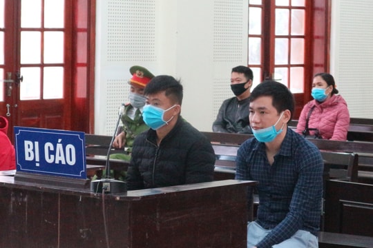 Hai thanh niên đưa người vượt biên trái phép