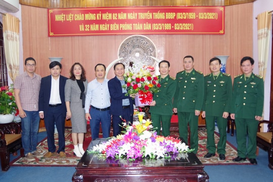 Báo Nghệ An chúc mừng BĐBP tỉnh nhân ngày truyền thống