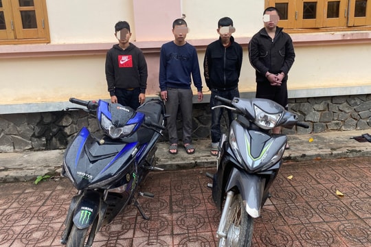 Nhóm côn đồ trẻ liều lĩnh dùng gậy 3 khúc đánh người, cướp tài sản