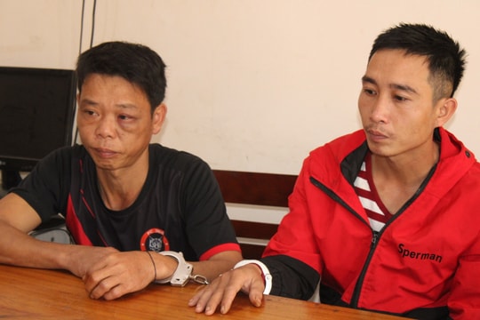 2 đối tượng bị bắt khi đang vận chuyển ma túy từ miền núi về xuôi  ​