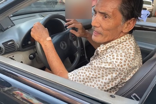 Thương Tín tập lái xe ô tô sau khi được tặng