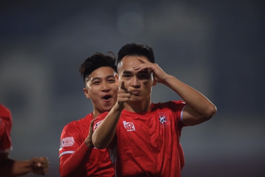 Vòng 3 V.League 2021: Tâm điểm Lạch Tray