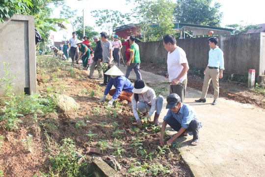Giáo dân Hùng Sơn đoàn kết xây dựng thôn mới kiểu mẫu